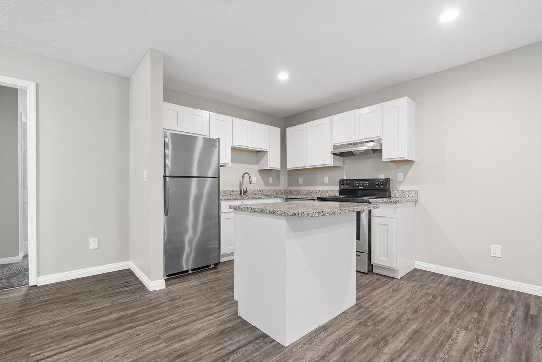 Country Hills Apartments photo